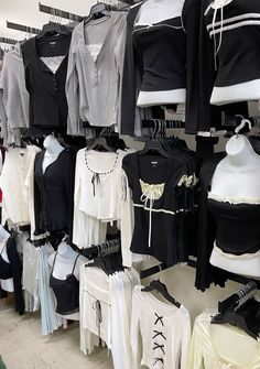 ୨୧ ‣ › acubi, monochrome, clothes, fashion, tops, white and black, grey. Acubi Outfits, Dark Coquette, Swaggy Outfits, Really Cute Outfits, Looks Style, Dream Clothes, Look Cool, Look Fashion, Everyday Outfits