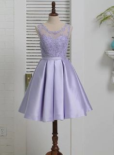 Olive Prom Dress, Vestido Color Lila, Lavender Cocktail Dress, Classy Homecoming Dress, Grade 8 Grad Dresses, Dress Short Prom, Bat Mitzvah Dresses, Light Purple Dress, Homecoming Dress Short