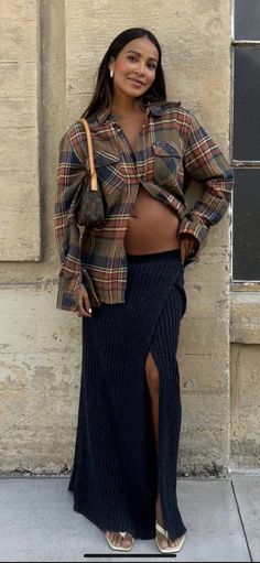 Pregnant Street Style, Maternity Street Style, Oversized Shirts, Sincerely Jules, Bump Style, Maternity Skirt, Free People Skirt