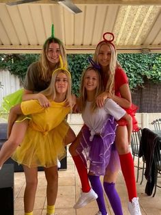 Halloween Costumes Teenage Girl Group, Hottest Halloween Costumes, Halloween Costumes Teenage Girl, Girl Group Halloween Costumes, Costumes For Teenage Girl, Teenage Halloween Costumes, Best Group Halloween Costumes, Halloween Costumes For Teens Girls