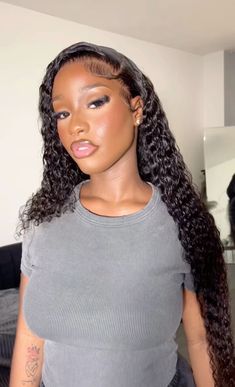 Slick Down Curly Hair, Curly Wig Aesthetic, Baddie Hairstyles Black Women, Uk Baddie, Face Beat Makeup, Straight Weave Hairstyles, Sew In Hairstyles, Protective Hairstyles Braids