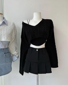 Casual Korean Outfits, Cute Tops Aesthetic Korean, Black Outfits Edgy Korean, Korean Fashion Black Dress, Yn Korea Girl Outfits, Black Aesthetic Dress Korean, Mode Ulzzang