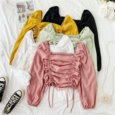 Modest Casual Outfits, Crinkle Top, Fashion Top Outfits, Fancy Tops, Trendy Fashion Tops, Korean Fashion Dress, Classy Casual Outfits, Stylish Dresses For Girls, Crop Top Outfits