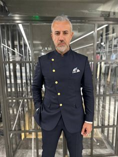 Collection : 2024/2025 spring/summer🔆Product : Tyler Slim Fit Special Designed Navy Blue SuitColor: Navy Blue Available Size : 46-48-50-52-54-56Material Content: %55 Cotton %45 Polyester Designer Suits For Spring Office Wear, Designer Spring Office Suits, Spring Designer Office Suits, Spring Slim Fit Business Sets, Spring Business Sets In Slim Fit, Spring Business Set With Slim Fit, Blue Double Breasted Suit For Spring Formal, Luxury Fitted Double Breasted Suit For Spring, Fitted Double Breasted Blue Suit For Spring