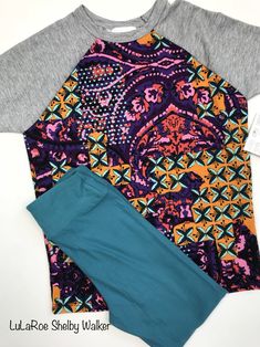 Shop more like this in my VIP FaceBook group! https://m.facebook.com/groups/227852534311948 Women's Top