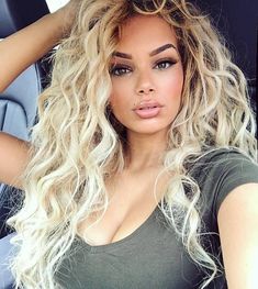 Platinum Blonde Hair Extensions, Champagne Blond, Blonde Curly Wig, Ombre Blond, Stylish Short Hair, Blonde Waves, Loose Waves Hair, Long Curly Wig, Frontal Hairstyles