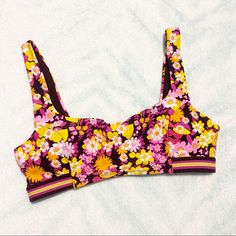 Nwot New Without Tag Aerie Aeo American Eagle Outfitters Ae Purple Pink Yellow Floral Scoop Bralette Bikini Top Removable Padding Size Medium M Check Out My Closet For Bundles! Yellow Bra-friendly Swimwear For Beach Party, Yellow Swimwear With Padded Cups For Vacation, Yellow Padded Swimwear For Vacation, Yellow Bra-friendly Summer Swimwear, Bra Friendly Yellow Summer Swimwear, Aerie Swim, Yellow Floral, Pink Yellow, Bralette