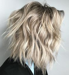 Blonde Punk-Inspired Shaggy Bob Medium Haircuts For Thick Hair, Lob With Layers, Medium Hairstyles For Thick Hair, Best Medium Length Haircuts, Med Hair, Shaggy Lob, Hairstyles For Thick Hair, Haircuts For Thick Hair, Medium Haircuts