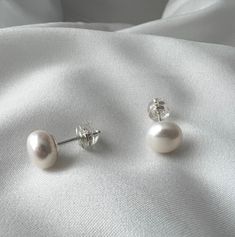 Made of Sterling Silver and Freshwater Pearls Please kindly note that these natural freshwater pearls are not perfectly round spheres. They have a slightly flattened shape, and their dimensions are 8mm*8mm*6mm. Natural Pearl, Pearl Stud Earrings, Pearl Studs, Silver Stars, Natural Pearls, Cute Earrings, Gold Plated Sterling Silver, Sterling Silber, Jewelry Earrings Studs