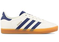 adidas Gazelle Off White Dark Blue (GS) Converse X Cdg, Jordan 1 Green, North Face 1996, The North Face 1996, Converse New, Adidas Trainers, Luxury Sneakers, Hot Sneakers, Adidas Gazelle Sneaker