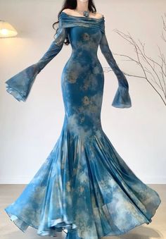 Rich Wife Aesthetic Outfits, Retro Mermaid, Dresses Birthday, Birthday Outfits, Party Dress Long Sleeve, Pretty Prom Dresses