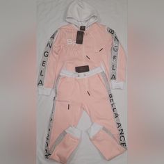 Sweat Suite For Women - Bp Women Stone Set Pink. Size Medium. Colors Salmon And White. New With Tags. Never Worn White Fitted Sets For Streetwear, White Fitted Streetwear Sets, Fitted White Sets For Streetwear, White Sets For Streetwear, Black Pharaoh, Scuba Wetsuit, Boba Baby Wrap, Neon Lips, Medela Pump In Style