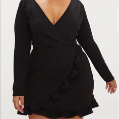 Reposhing This Item I Purchased From @Eliciabeecloset. Wrap Dress Plus Size, Ruffle Wrap Dress, Curvy Model, Curvy Dress, Black Women Fashion, Dress Plus Size, Black Ruffle, Faux Wrap Dress, Autumn Fashion Women