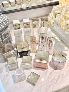 Birthday Goals, Sephora Skin Care, Instagram Feed Ideas Posts, Perfume Collection Fragrance, Makeup Aesthetic, Luxury Aesthetic, Journal Stationery, Lip Glow