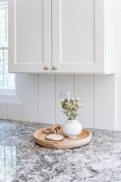 vertical backsplash in kitchen Kitchen Vertical Shiplap, Kitchens With Shiplap Backsplash, Shiplap Wall Kitchen Backsplash, Vertical Shiplap Backsplash Kitchen, Kitchen Shiplap Backsplash, Vertical Shiplap Kitchen, Vertical Shiplap Backsplash, Vertical Backsplash, Shiplap Kitchen Backsplash