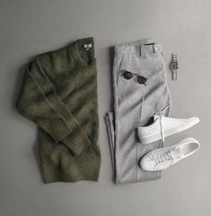 Men Fashion Casual Shirts, Stylish Men Casual, Mens Casual Dress Outfits, Men Stylish Dress, Mens Style Guide, Fashion Man, Mens Fashion Casual Outfits, Cool Outfits For Men, Stylish Mens Outfits