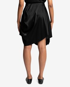 Edward Cuming women's draped midi skirt in black. This skirt features a draped, paneled design with concealed side zip closure. Drape Midi Skirt, Black Drapes, Draped Skirt, Designer Drapes, Holiday Party Outfit, Luxury Shop, Panel Design, Free Shopping, Midi Length