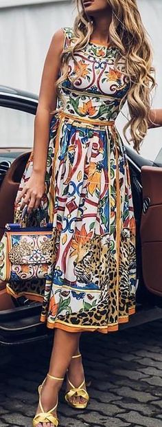 Summer Outfit For Women, Hippie Styles, Smart Dressing, Modern Dresses, Clothing Shopping, Outfit For Women, Pretty Fashion, Mediterranean Cruise, Printed Dresses