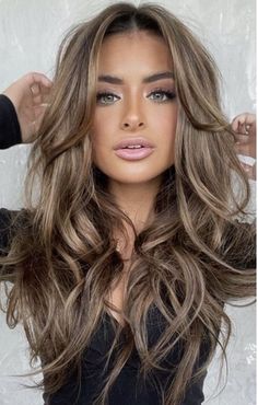 Rambut Brunette, Short Hairstyle, Summer Hair, Hair Color Ideas, Brunette Hair, Brunettes