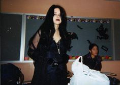 90s Mall Goth, 2000s Goth, Goth Gifts, How To Impress, Dark Wave, Goth Subculture, Romantic Goth, Goth Girl