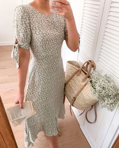 Cottagecore Fashion Skirts, Chique Outfit, Mode Casual, Modest Clothing, Vestidos Vintage, Mode Inspo, Looks Chic, Dresses To Wear To A Wedding