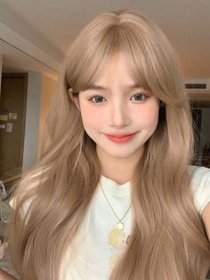 Blond Hair Tones, Cool Tone Blonde, Hair Lights, Hair Color Asian, Korean Hair Color, Bangs Wig, Soft Blonde, Blonde Wigs, Peach Hair