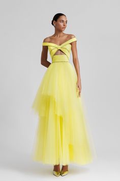 Off shoulder dress with layered skirt – HerTrove Flowy Off Shoulder Dress, Short Wedding Guest Dress, Long Dress Fitted, Yellow Gowns, Chic Formal Dress, Off Shoulder Tulle, Gala Gown, Maternity Photoshoot Outfits, Ellie Saab