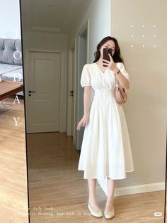 How To Style White Dress, Outfit Dirumah, Style Korea Dress, Dress Korean Style Formal, Rok Outfit, Fashion Chinese, Korea Dress, Pajama Fashion, Muslim Fashion Hijab Outfits