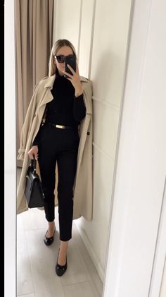 Corporate Attire Women, Networking Outfit, Summer Business Casual Outfits, Corporate Baddie, Baddie Vibes, Classy Business Outfits, Casual Work Outfits Women, Chic Business Casual, Workwear Style