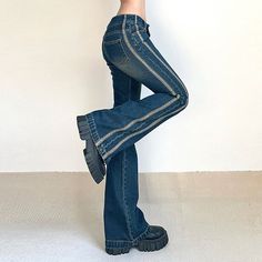 Low Rise Flare Pants, Low Waisted Pants, Streetwear Denim, Xmas Wishlist, Low Waisted Jeans, Style Overalls, Jeans Overall, Denim Pattern, Retro Jeans