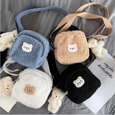 Super cute teddy bear handbag! Perfect for kids and adults who are looking to elevate their fashion and look cute everywhere! You cannot go wrong with 4 different colors to choose from and a teddy charm! Get them now!! Plush Bags, Zipper Purse, Women Style Casual, Bag Interior, Small Crossbody Purse, Crossbody Bag Women, Handbag Black, Bag Cute, Bear Print