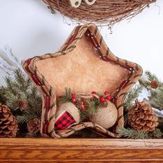 Star Shaped Wicker Basket | Amish Holiday & Napkin Storage Basket Wine & Green Giant Easter Basket, Natural Easter Basket, Things To Do In Ohio, Weaving Craft, Handwoven Baskets, Basket Wall Hanging, Baskets Storage, Doll Cradle, Wooden Basket