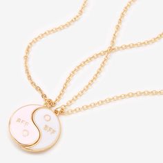 Claire's Gold Best Friends Split Yin Yang Pendant Necklaces - 2 Pack Bestie Necklaces, Best Friend Necklaces For 2, Bracelets Bff, Barbie Party Decorations, Friend Ship, Bff Necklaces, Best Friend Necklaces, Friendship Jewelry, Friend Friendship