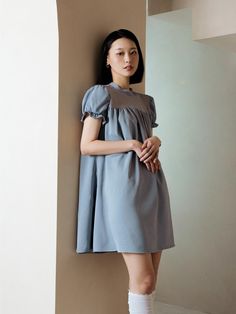 Composition : 100% polyesterCountry of Origin : Republic of Korea Gray A-line Mini Dress For Spring, Spring Gray A-line Mini Dress, Chic Gray Summer Dress, Gray Knee-length Mini Dress For Spring, Spring Gray Knee-length Mini Dress, Gray Ruffled Mini Dress, Chic Gray A-line Dresses, Gray Mini Dress With Ruffles, Elegant Gray Daywear Dress