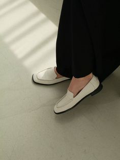 Editor's Notes23.5's shoes are inspired by women's beauty.- Light-weighted- Eye-catching stitching detail- Feminine and classic styleMeasurements(in.)- Size: KR 220MM (US 5) ~ KR 260MM (US 9)- Heel Height: 0.79in.*Fits true to size.Composition & Care- Cow leather- Outsole: rubber- Avoid direct heat and moisture- Professional cleaning is recommendedDesigner- by 23.5 Classic Round Toe Slip-ons For Spring, Classic Slip-on Leather Shoes For Spring, Spring Platform Loafers With Stitched Sole, Spring Loafers With Branded Insole And Square Toe, Flat Heel Leather Shoes For Spring Workwear, Chic Slip-on Leather Shoes With Stitched Sole, White Platform Loafers For Office, Spring Office Flats With Stitched Sole, Classic White Flats For Fall