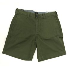 J. Crew 7" Stretch Chino Shorts Mens Color: Green Size: 29 Waist: 15.5" Rise: 10" Inseam: 7" *All Measurements Are Approximate And Taken Lying Flat Features: Button W/ Zip Fly, 4 Pockets Casual Khaki Shorts With Welt Pockets, Fitted Green Bermuda Shorts, Casual Style, Classic Green Short Length Bottoms, Casual Fitted Green Bermuda Shorts, Classic Green Short Bottoms, Red Chinos, Short Faux Fur Jacket, Leopard Print Jacket, Canvas Jacket