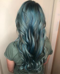 Teal Hair Ideas, Underdye Hair, Teal Hair Color, Teal Highlights, Pastel Blue Hair, Teal Hair, Hot Hair Colors, Light Blonde Hair, Spring Hair Color