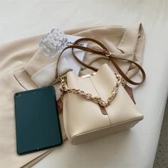 Bucket Bags Outfit, Minimalist Bag, Structured Design, Chloe Faye, Stylish Bag, Everyday Essentials, Leather Top, Cloth Bags, Timeless Pieces