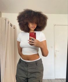 Outfit With Afro Natural Hair, Oufits Casual, Streetwear Fashion Women, Cute Swag Outfits, Teenage Fashion Outfits, Afro Hairstyles, Black Girls Hairstyles, Swag Outfits