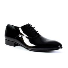 Patent Leather Shoes For Galas With Round Toe, Patent Leather Round Toe Shoes For Galas, Goodyear Welted Patent Leather Shoes With Round Toe, Formal Patent Leather Lace-up Loafers, Patent Leather Oxfords With Round Toe For Galas, Patent Leather Oxfords For Galas, Patent Leather Dress Shoes With Leather Sole, Plain Toe Patent Leather Dress Shoes With Leather Sole, Patent Leather Plain Toe Oxfords For Galas