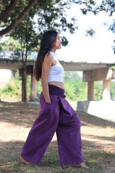 All items are shipped Thailand Post . Free upgrade when you buy 2 items or more .The USA only. Please leave a phone number with orders. Traditional Thai fisherman pants in a luxury stonewashed cotton fabric.One large side pocket . Easy to wear and great for lounging around in.One size fits all. Easy to care for wash cold cycle, hang to dry or tumble dry low. Length 42'' inches Inside Leg 21'' inches For your reference, the model is ( 5'1 Tall , 32'' Bust , 27'' Waist and 35'' Hips ) Bohemian Skirts Long, Thai Fisherman Pants, Fisherman Pants, Yoga Pant, Wrap Pants, Festival Pants, Maternity Pants, Full Length Skirts, Modest Skirts