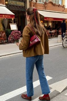 34 Super Chic Thanksgiving Outfits & Thanksgiving Outfit Ideas 2024 Loafers Outfit Women, Skandinavian Fashion, Looks Street Style, Thanksgiving Outfit, Outfit Inspo Fall, Looks Style