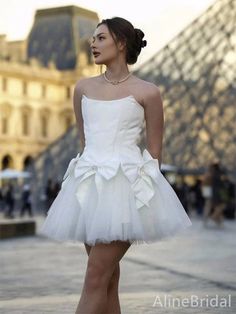 Gorgeous White Strapless A-line Short Homecoming Dress, HD327986 1. Material:tulle,pognee.2. Color: it can be in custom color, please contact us and tell us dress number, then we will send you more colors to choose.3, Size: can do both standard size and custom size. If you need do custom sized dresses, please send us following measurements or leave a note when place an order.bust______ cm/inchwaist______cm/inchhip:_______cm/inchdress length:_______cm/inchshoulder to shoulder :_______cm/inch (mea Strapless Homecoming Dresses, White Tulle Dress, White Homecoming Dresses, Lace Formal Dress, Satin Short, Short Homecoming Dress, Lace Homecoming Dresses, White Tulle, Dress Inspo