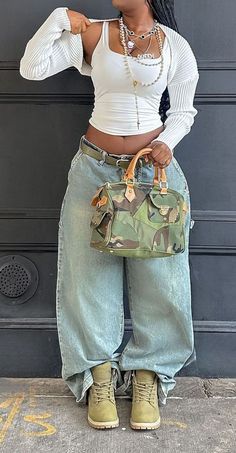 #fits #outfitinspo Style Inspo Aesthetic, Street Style Outfits Casual, Aesthetic Fit, Club Outfit, Girl Accessories, Lady Girl, Outfit Inspo Casual, Fit Ideas, Streetwear Fashion Women