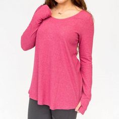 Everyday Tee With Thumbhole Material Is Like A Buttery Thermal/Ribbed Material Midnight Pink Long Sleeve Tops With Thumbholes, Heather Long Sleeve Tops For Loungewear, Heather Long Sleeve Stretch Top, Heather Stretch Long Sleeve Top, Casual Pink Tops With Thumbholes, Pink Workout Tops With Thumbholes, Heather Crew Neck Tops For Layering, Casual Loungewear Tops With Thumbholes, Casual Tops With Thumbholes For Loungewear