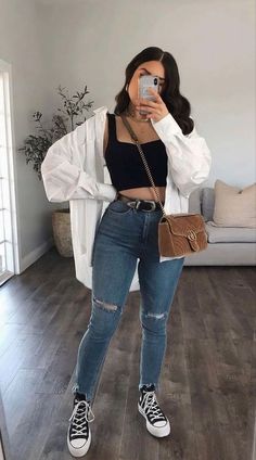 Casual Chic Outfits, Chique Outfits, Foto Poses, Causual Outfits, Casual Chic Outfit, A Mirror, Fashion Streetwear, Fall Fashion Outfits