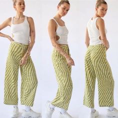 New With Tags Waist 28" Length 38" Rise 13" Inseam 25" Casual High-waisted Houndstooth Pants, Casual Houndstooth Pants For Summer, Casual Houndstooth Pattern Pants For Summer, Casual Houndstooth Pattern Summer Pants, Green Wide Leg Bottoms By Urban Outfitters, Trendy Summer Bottoms With Houndstooth Pattern, Trendy Houndstooth Pattern Bottoms For Summer, Trendy Houndstooth Summer Bottoms, Casual Houndstooth Trousers