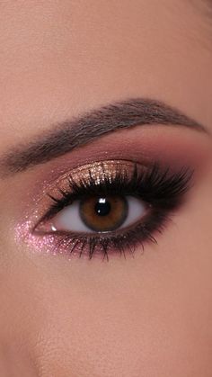 Sephora Aesthetic, Fairytale Outfits, Machiaj Smokey Eyes, Smokey Eye Makeup Steps, Card Makeup, Sephora Gift, Eye Makeup Images, Shimmer Eye Makeup, Makeup Sephora