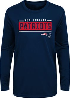 Fit Standard fit, long-sleeve tee Durable, ribbed crew neck Tagless neck label Boys' sizes: 4-7 Style and Team Spirit Screen-printed team graphics Additional Details Officially licensed product Neck Label, Team Apparel, Nfl Teams, New England Patriots, Team Spirit, New England, Long Sleeve T Shirt, Nfl, Long Sleeve Tshirt