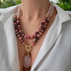 Rose quartz rhodonite layered necklace with pendant. Chunky statement natural gemstone beaded necklace for women. Large pink gold handmade necklace with gemstone. Bohemian bright necklace in gold color are suitable for an casual look, evening look and for a holiday. These necklace will be a good Christmas, anniversary, wedding or birthday gift for women, mom, wife, girlfriend, sister or daughter. Women's necklace with natural stone. It emphasizes the beauty of your neck and adds charm to your lo Unique Luxury Pink Beaded Necklace, Luxury Unique Pink Beaded Necklaces, Luxury Pink Beaded Necklaces With Polished Beads, Luxury Pink Beaded Necklace With Colorful Beads, Cheap Large Beads Jewelry Gift, Luxury Unique Pink Beaded Necklace, Luxury Handmade Necklaces With Round Beads, Cheap Pink Statement Necklace, Luxury Pink Gemstone Beaded Necklaces